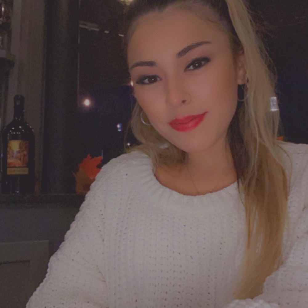 Meet your Posher, Sabrina